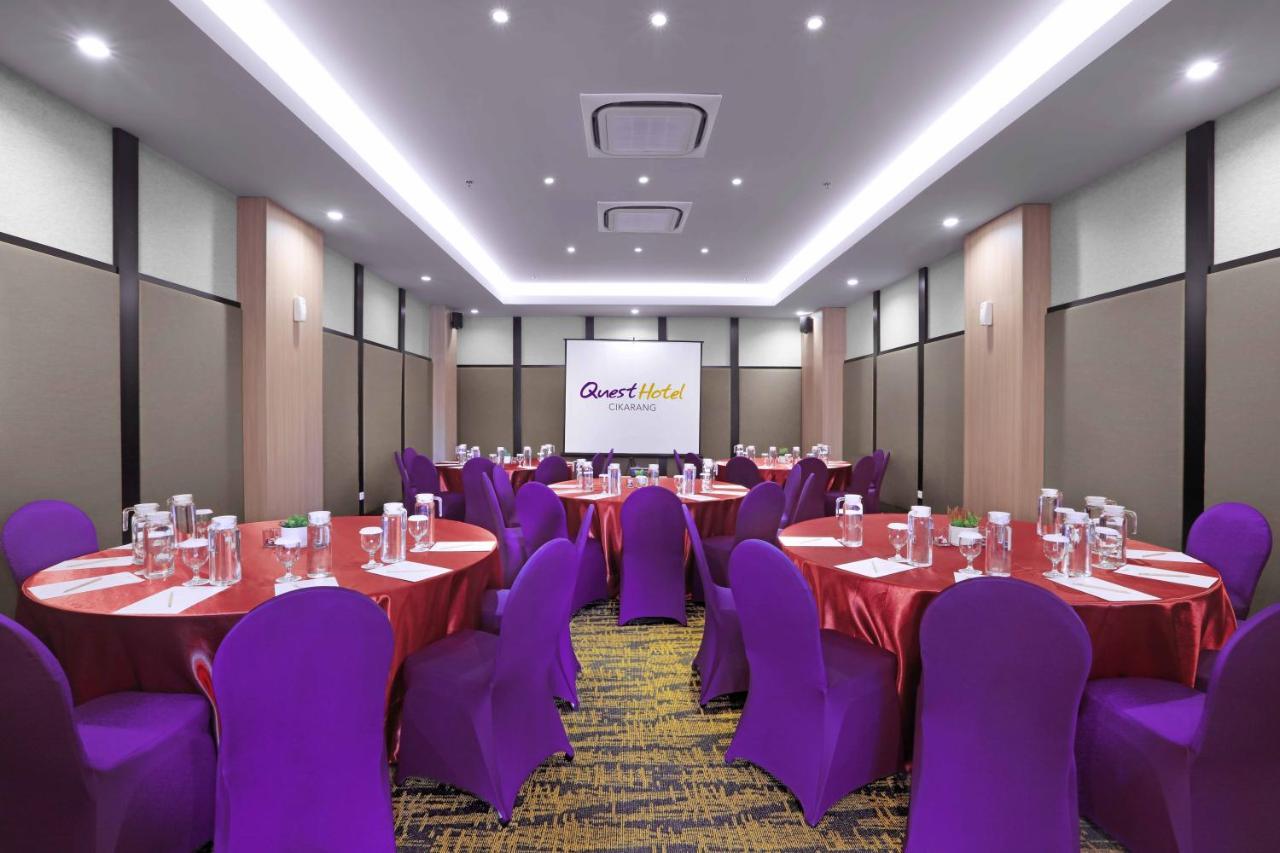 Quest Prime Cikarang By Aston Otel Bekasi Dış mekan fotoğraf